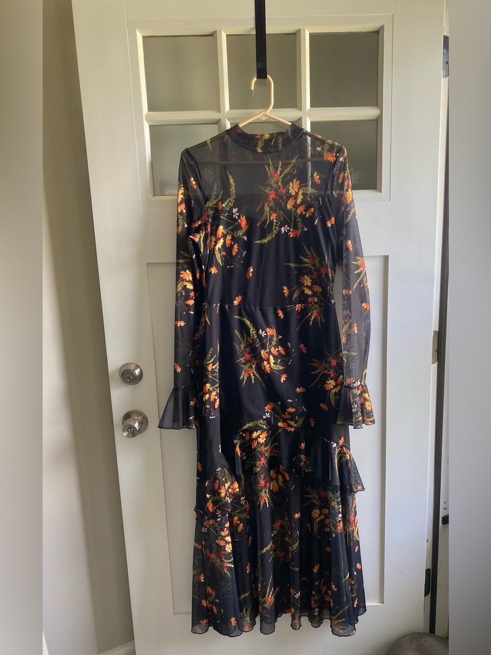 Black Floral Mesh Long-Sleeve Midi Dress - Picture 2 of 6